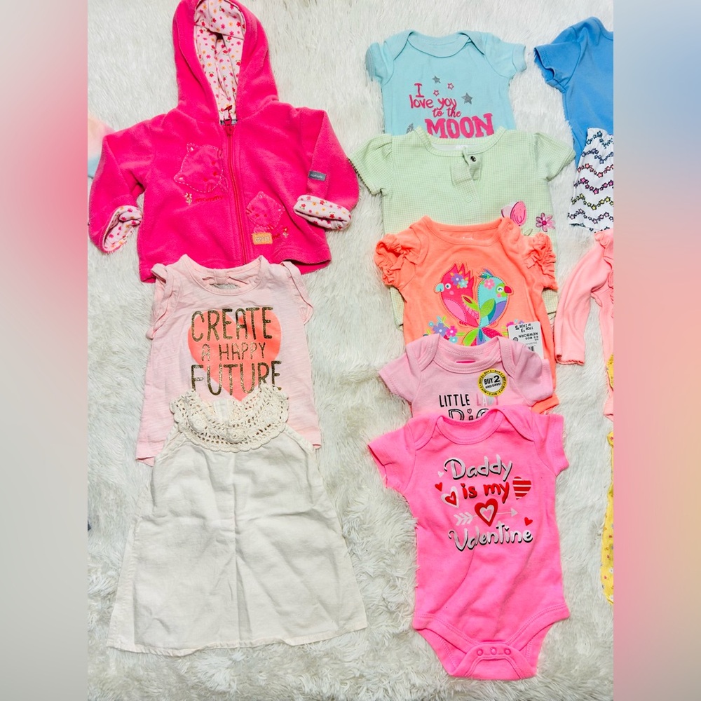 Baby girls assorted clothing lot size 0-3 months - Picture 3 of 8